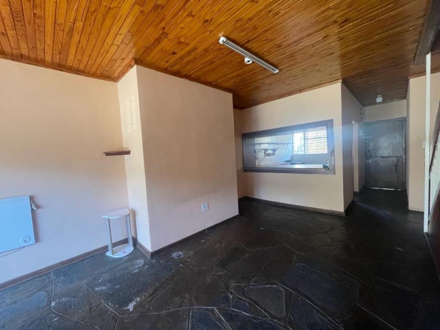 2 Bedroom Property for Sale in Potchefstroom Rural North West